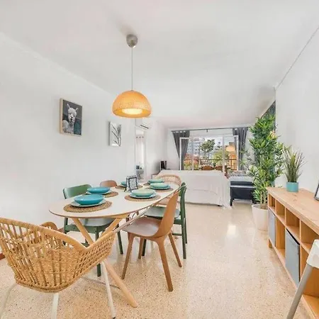 Daire Apartamento Tropical *